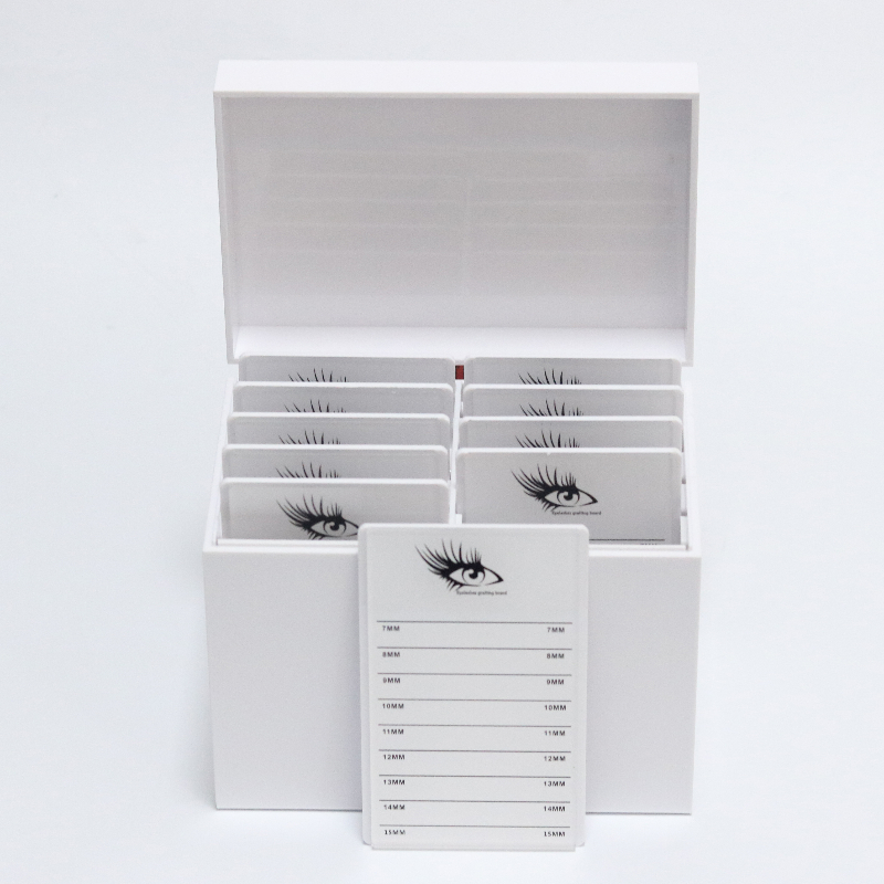 Salone di bellezza 10 strati A - Eyelash Extension Salon recensione e prezzo